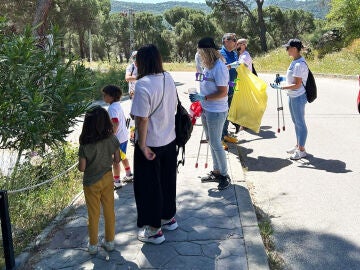 Voluntarios Atresmedia en el Pantano de San Juan