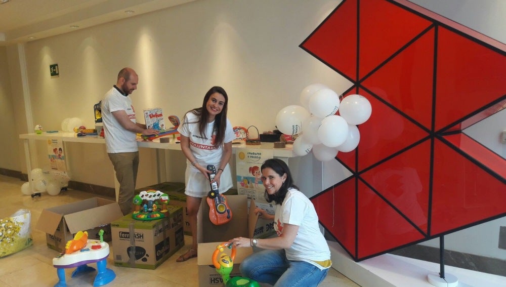 Éxito en la campaña ‘Comparte y Recicla’ de recogida de juguetes en Atresmedia 