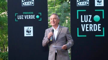 Roberto Brasero en los premios Luz Verde